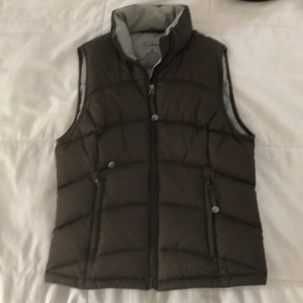 L.L. bean Puffy Vest XS